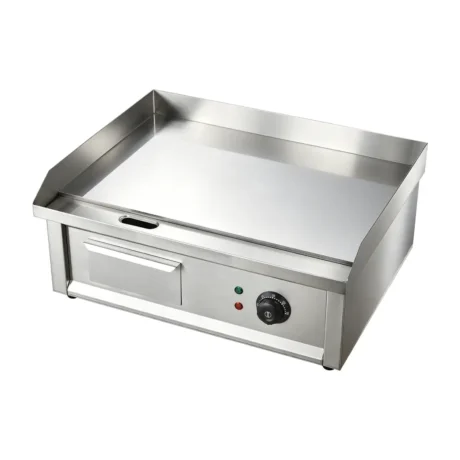 EG-0027 single temperature control commercial electric griddle 45-degree white background view for restaurant kitchen