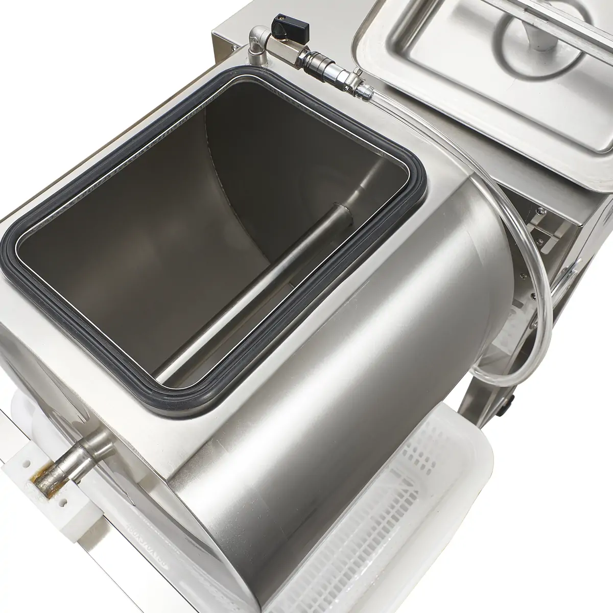 Drum opening detail of commercial vacuum meat marinator machine