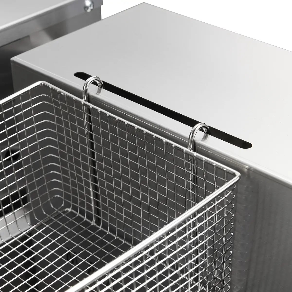 EF004-B2 fryer basket hanging position for oil draining