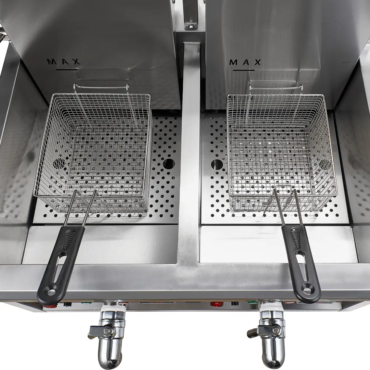 EF004-B2 dual basket and independent oil tank structure